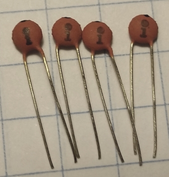 01_Ceramic_Capacitors.jpg
