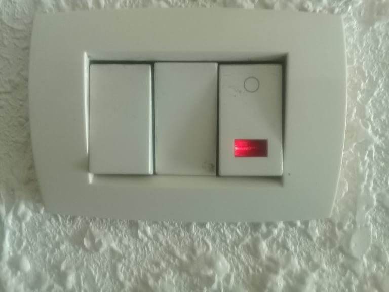 38222590_10217501041183009_8743885195054153728_n.jpg