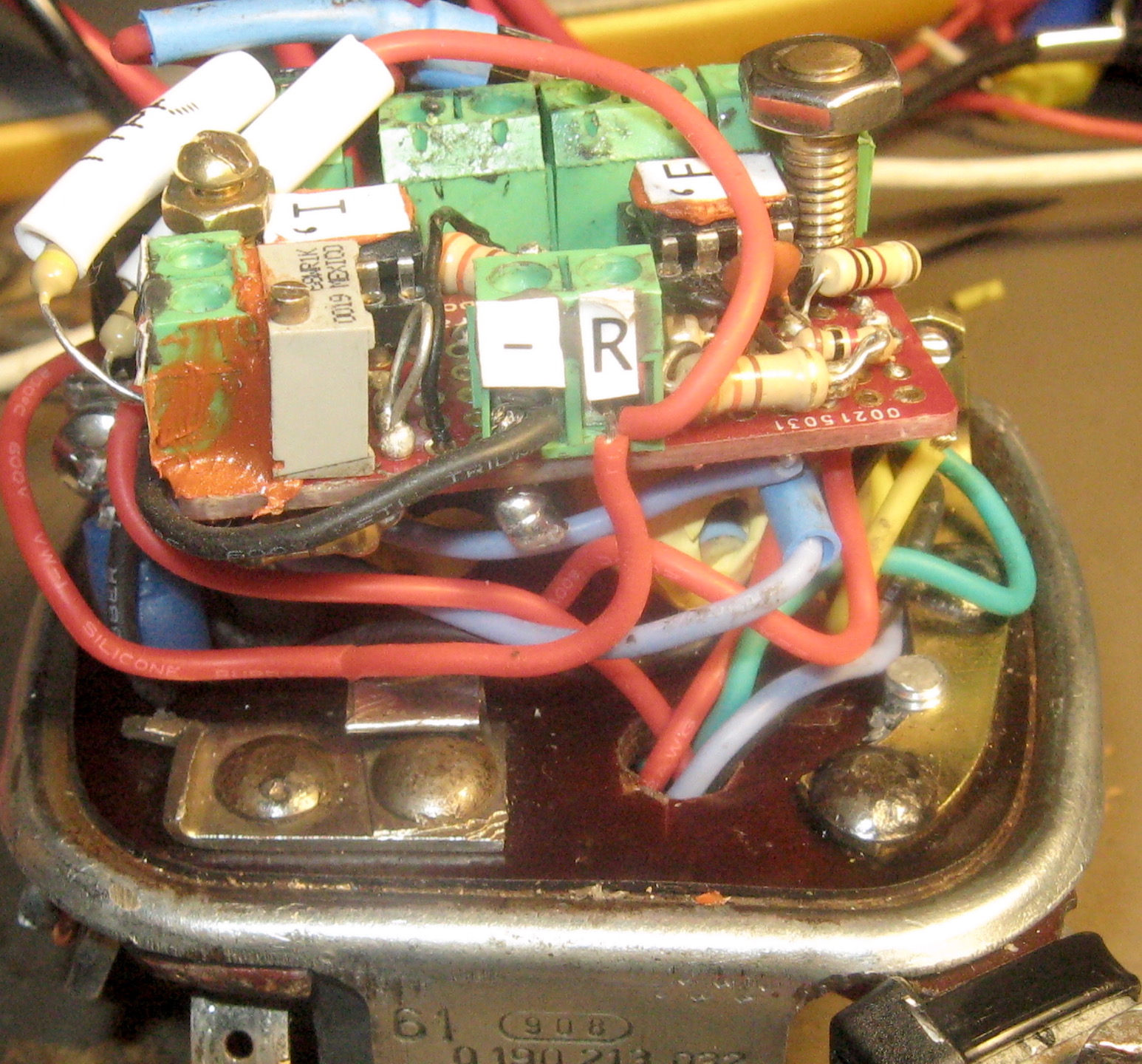 6 Volt Electronic Voltage Regulator Lables 3.jpg