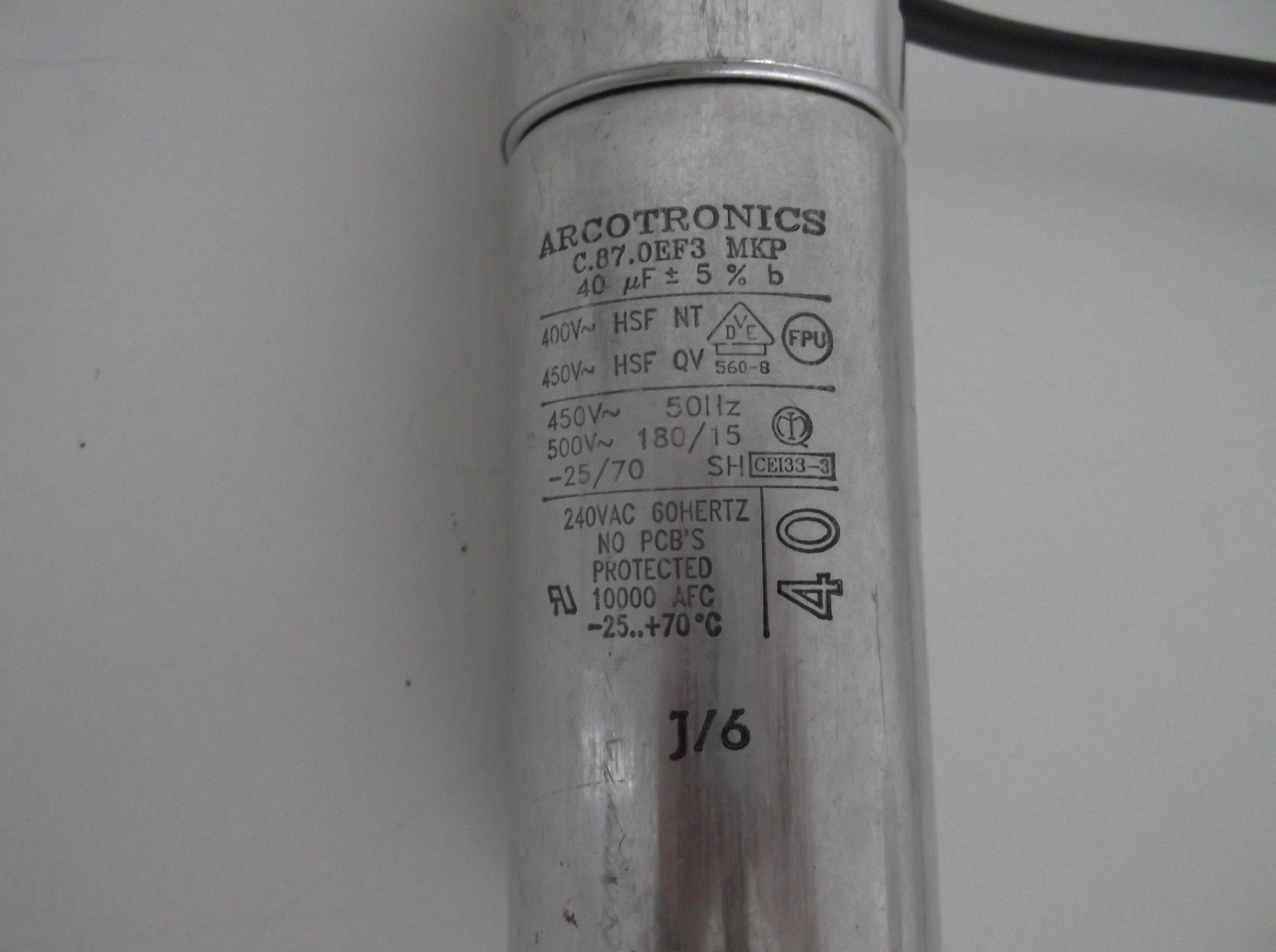 arcotronics capacitor details.JPG