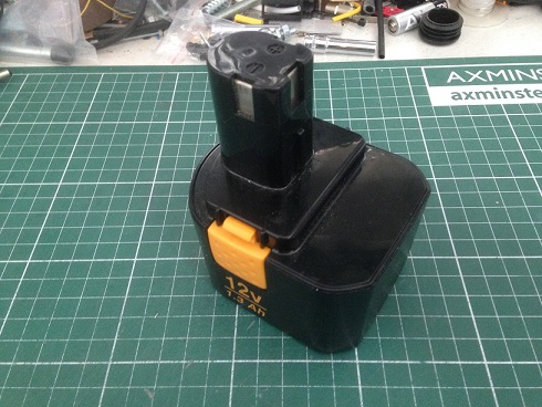 B1205 Battery 1.JPG