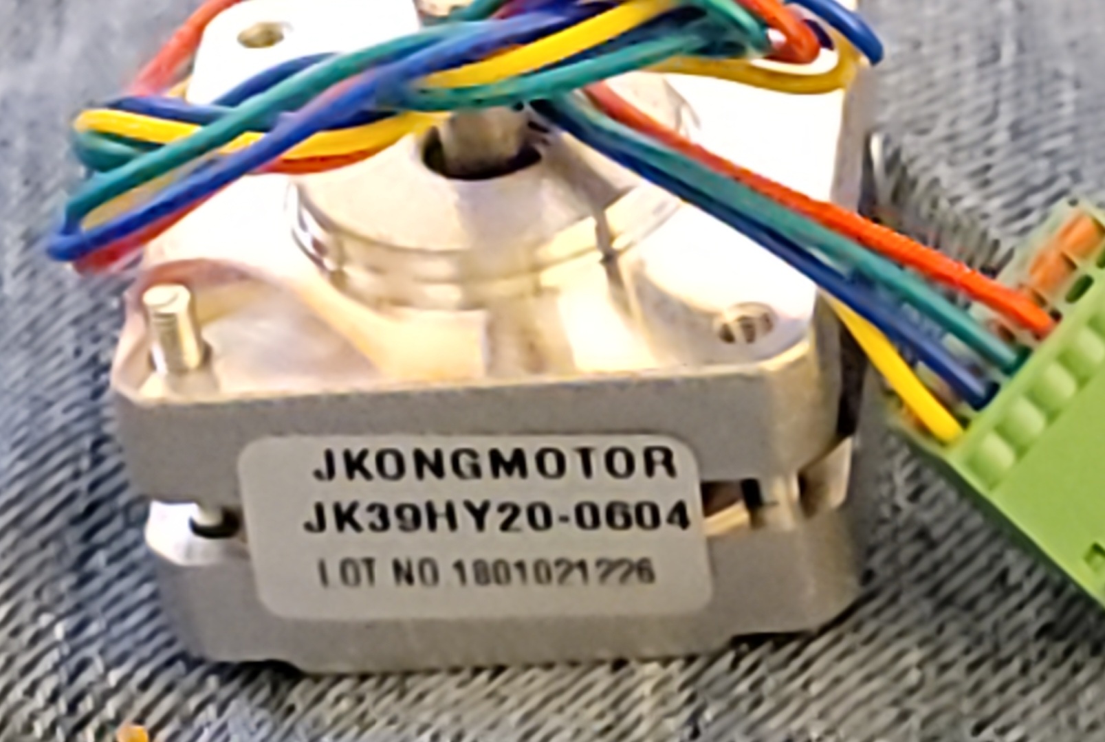 CM220930-141433001.jpg