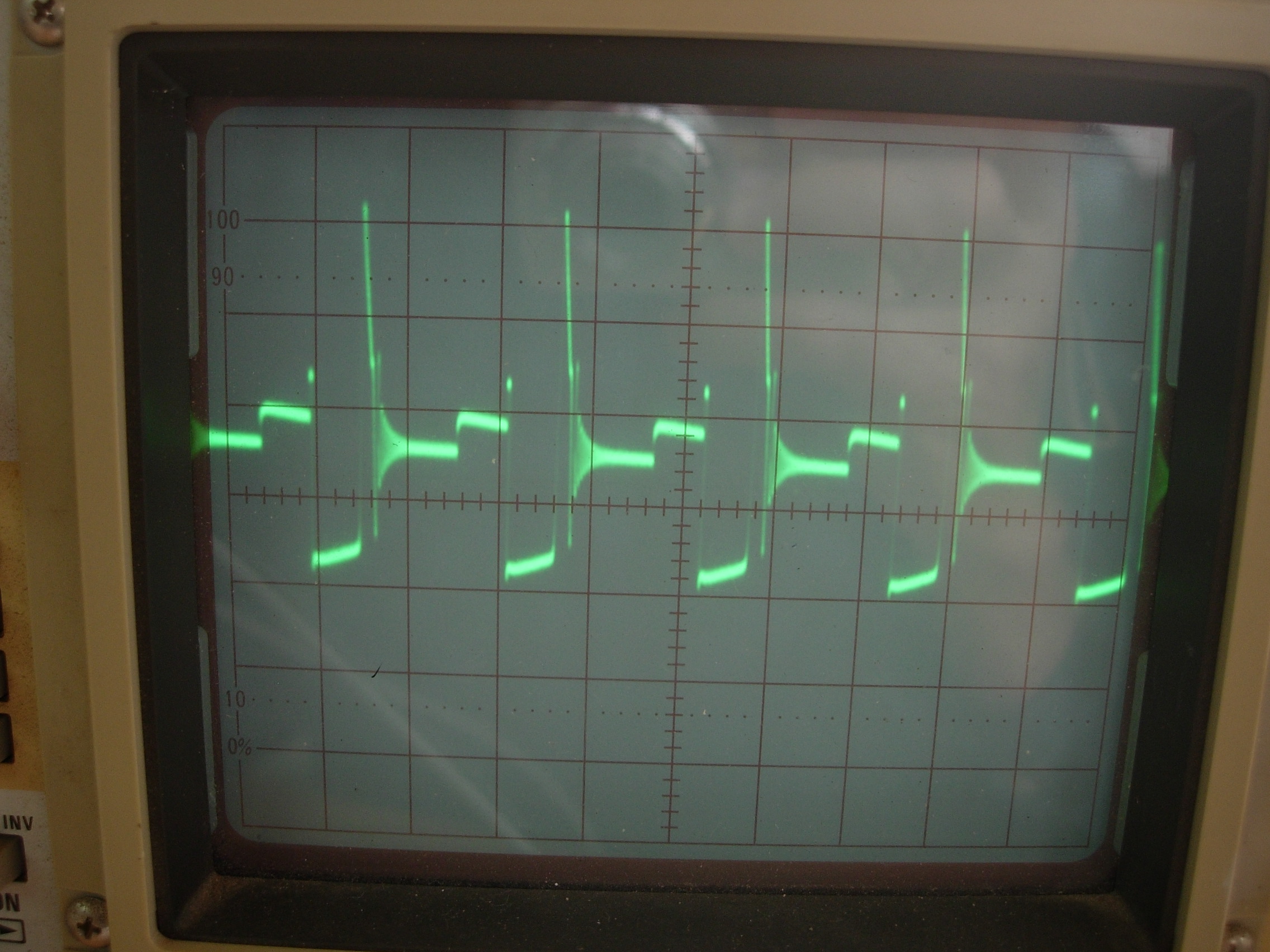 DIY CRO Q1-2. Hor 10uS, Vert 1mV..JPG