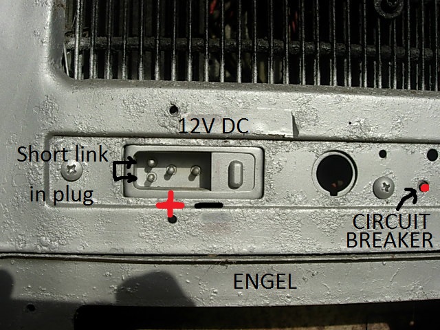 ENGEL POWER SOCKET. 12V.JPG