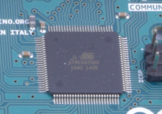 Genuine_Arduino_Mega_Closeup.jpg