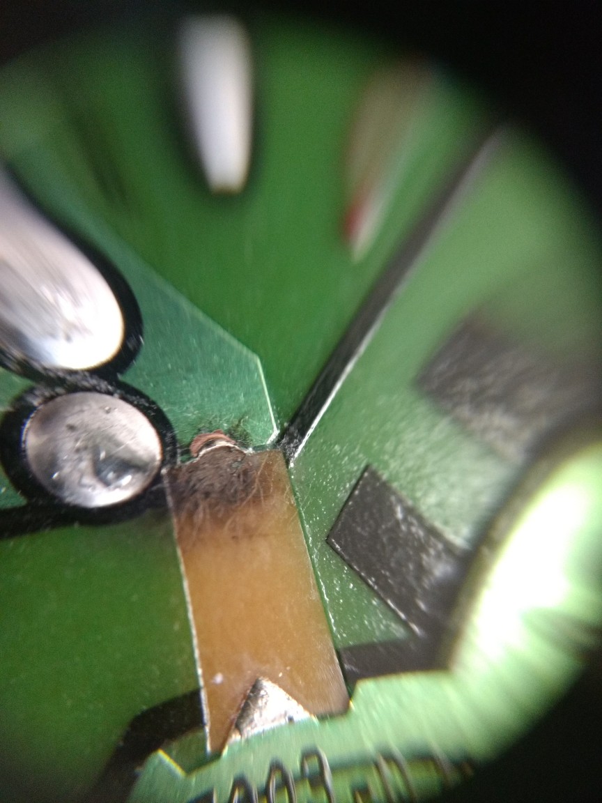 IMG_resizedsolderjoint.jpg