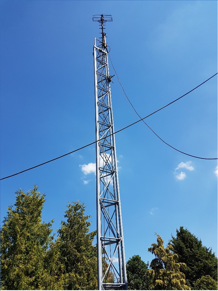 mast1.jpg