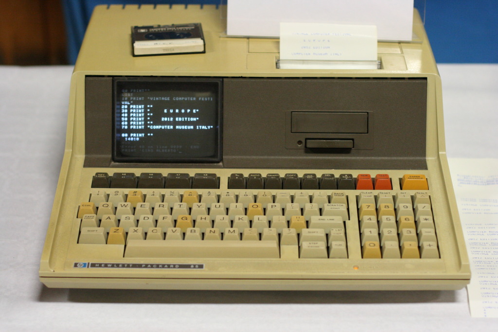 Running_HP_85_with_BASIC_listing _2012.jpg