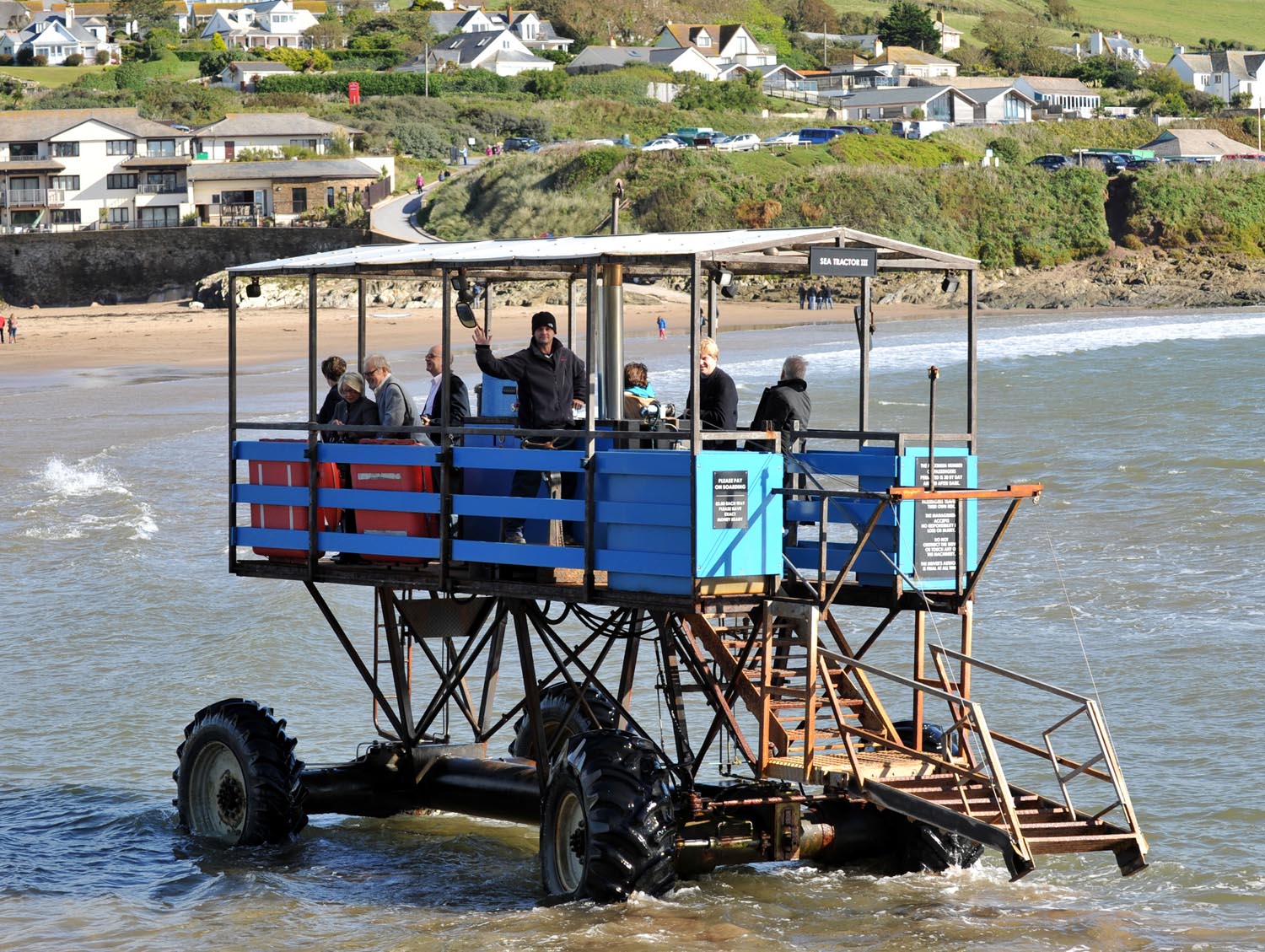 Sea_Tractor.jpg