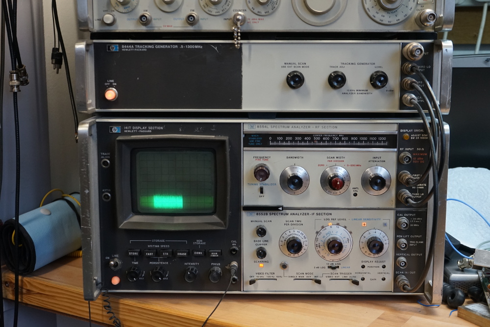 Spectrum Analyser and Tracking Generator.JPG
