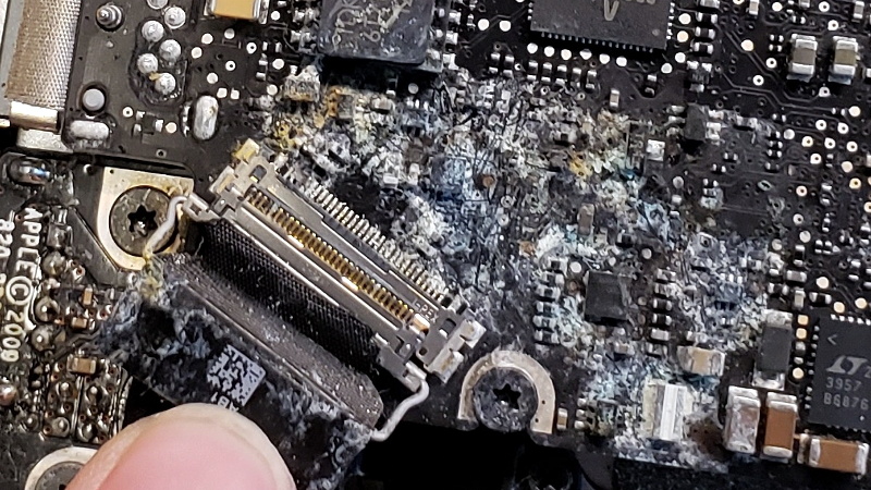 macbookrepair_feat.jpg